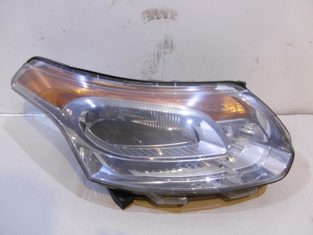 Reflektor Prawy Lampa Citroen C3 Picasso 7024501439 Oficjalne