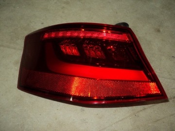 Audi A3 ліхтар задній лівий 8v3945095b