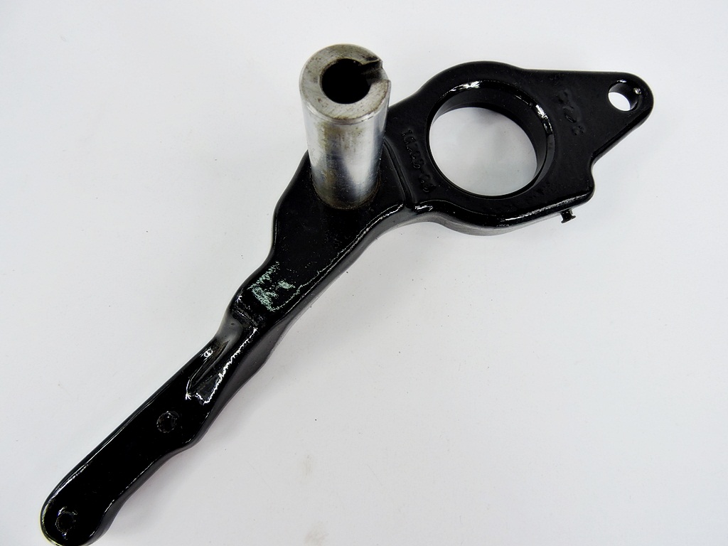 КОМПЛЕКТ КРЕПЛЕНИЯ HARLEY DAVIDSON H-D VROD 04