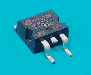 |STcs| STPS30L30 Schottky 2x15A Uf=0,37V!
