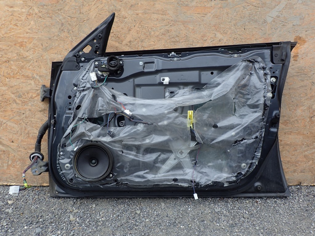 door right front right front SUBARU OUTBACK 3