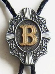 Bolo, westernová kravata s iniciálou B boleslav bartek barbara beata bernard