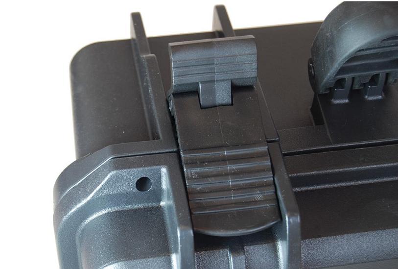 WODOODPORNA WŁOSKA WALIZKA Z CERTYFIKATEM IP67 Model MAX430CAM