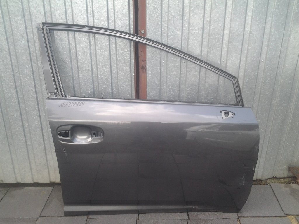TOYOTA AVENSIS 3 T27 ПРАВЕ ДВЕРІ ПЕРЕД 2008-2015