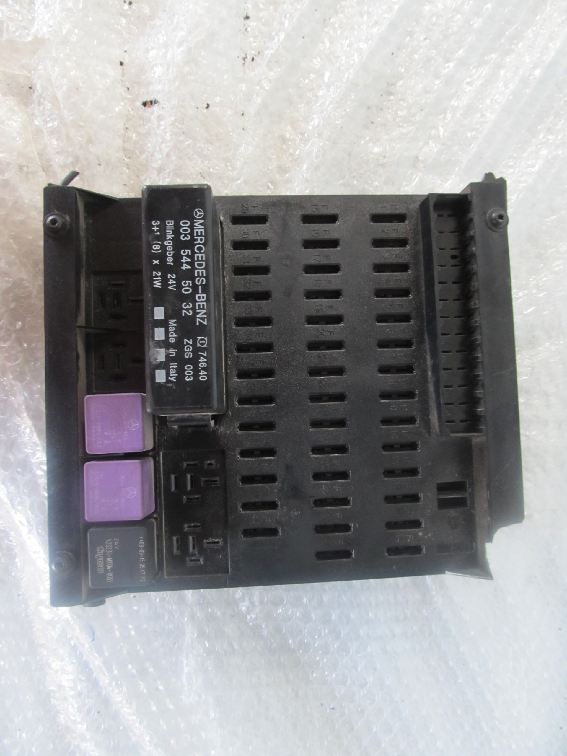 Панель запобіжників Mercedes Atego 2005р.