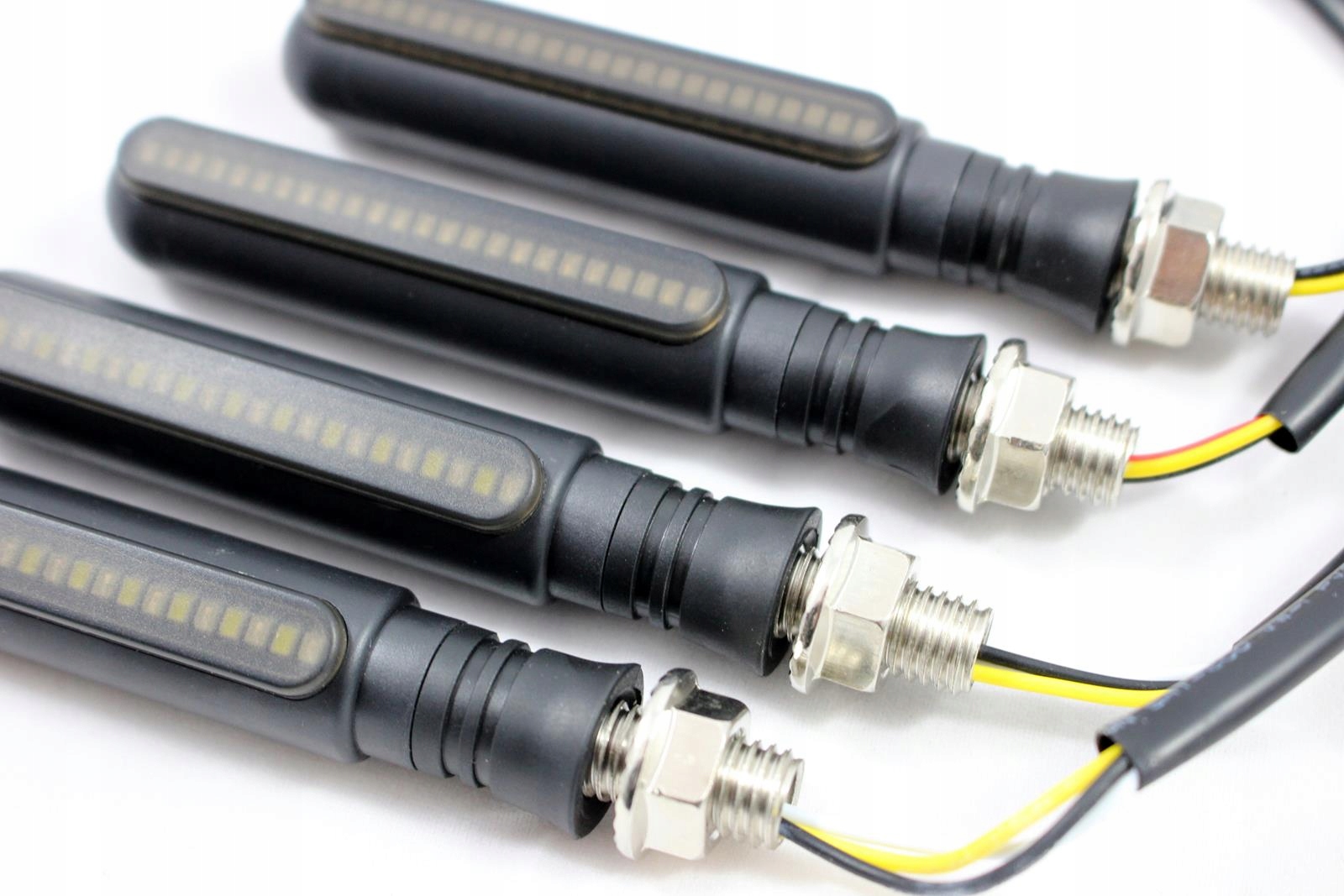 4 szt DYNAMICZNE STOP DRL KIERUNKOWSKAZY LED SLIM Producent CN