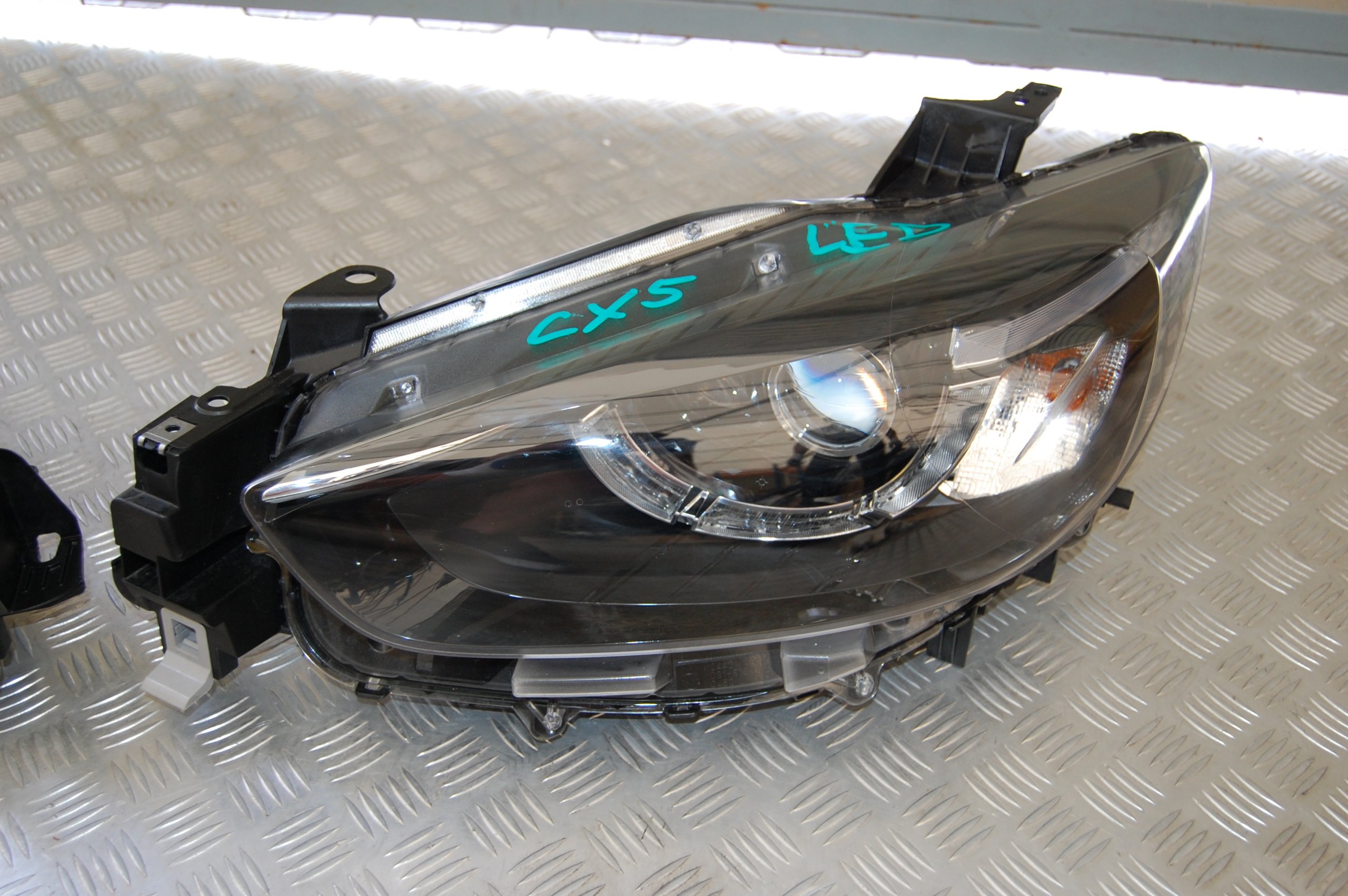 light lights front LED MAZDA CX5 CX-5 LIFT 2016