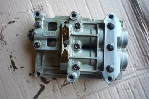 Масляный насос Renault Koleos 2,5 и