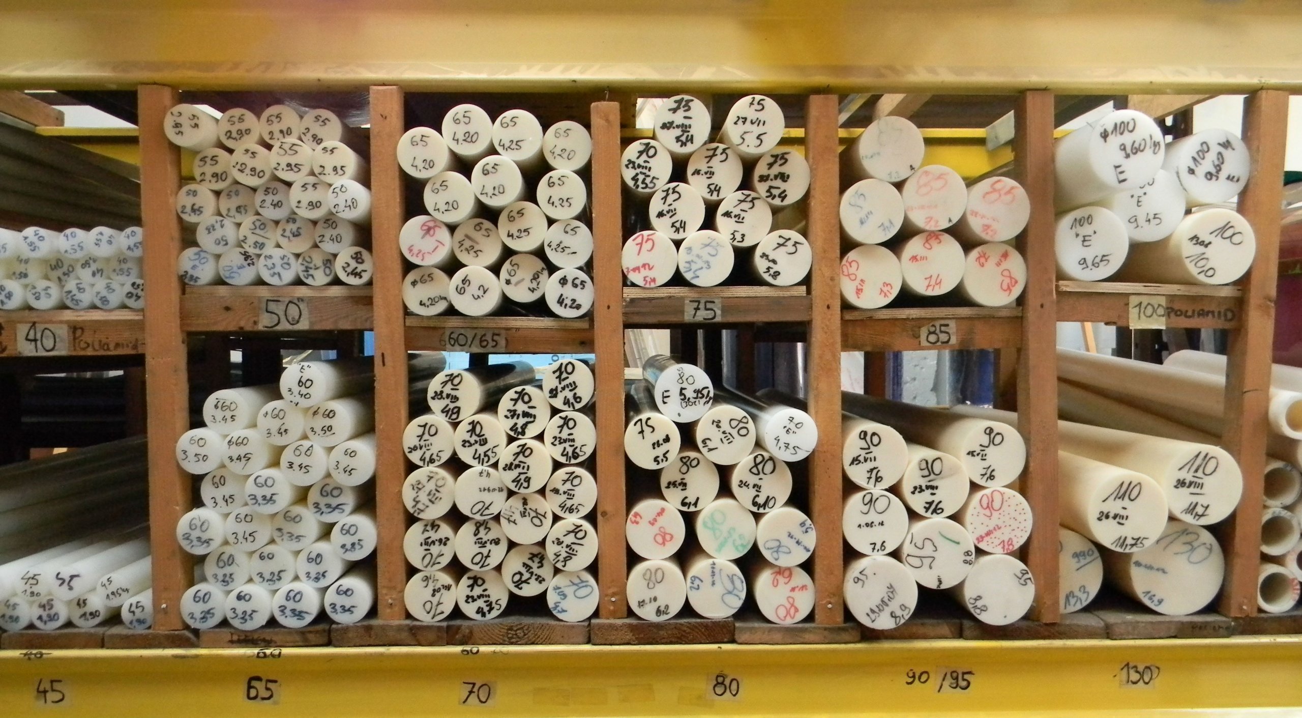 Pręt POLIAMIDOWY wałek PA6 fi 50mm Ertalon Kod producenta 76542643759827738