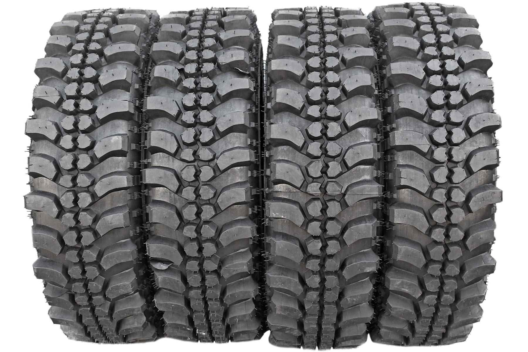 4X 205 / 80R16 внедорожные шины TREKKER