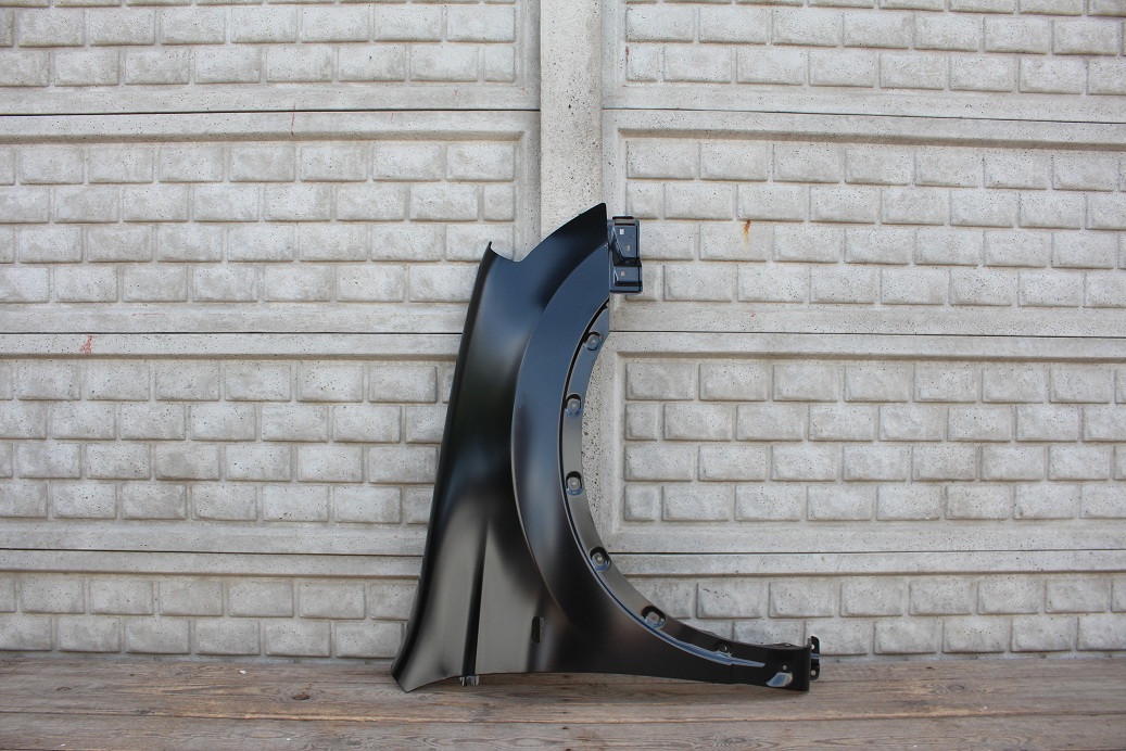 Крило правий перед Nissan Qashqai 06-09