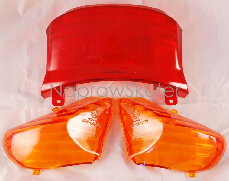 TANIO KLOSZ LAMPY TYLNEJ + KIERUNKI TYŁ SKUTER 4T Producent inny