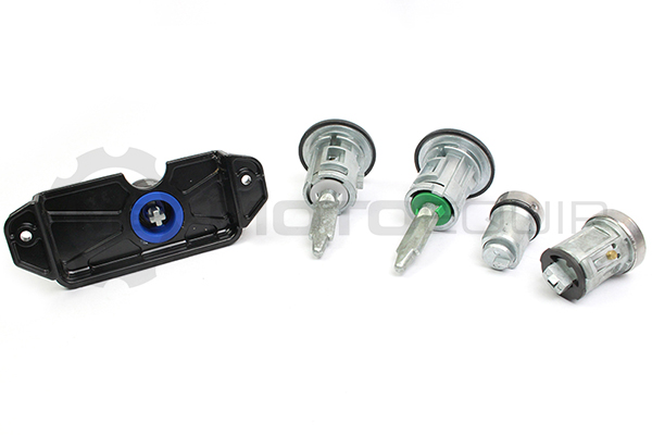 WKŁADKI ZAMKA DRZWI MASKI WLEWU FORD TRANSIT 2006- Typ samochodu Samochody osobowe