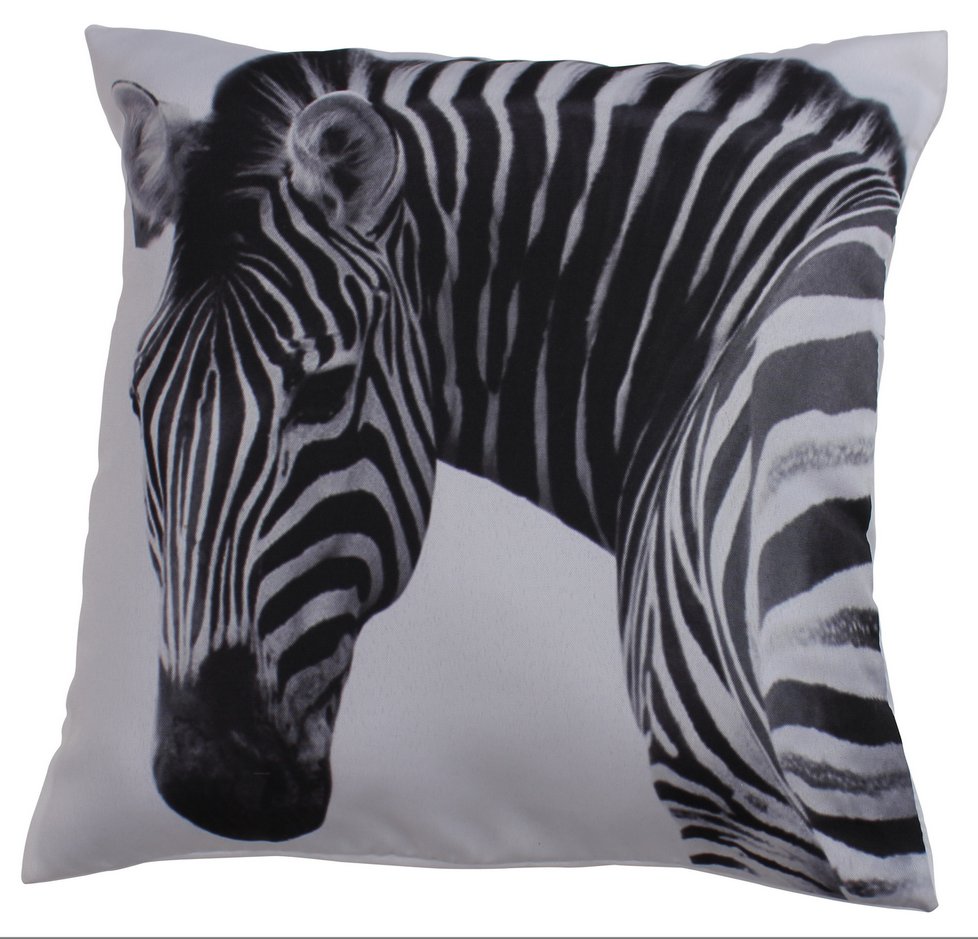 Zebra отзывы сотрудников. Наволочка декоративная Зебра. Наволочка 40х40 Зебра. Зебра бык. Наволочка джунгли.