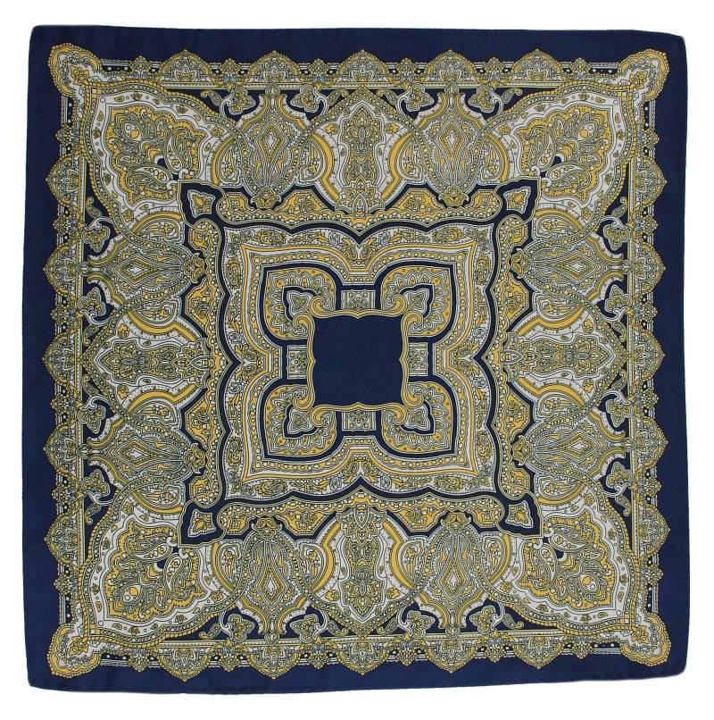 Elegancka poszetka Chattier