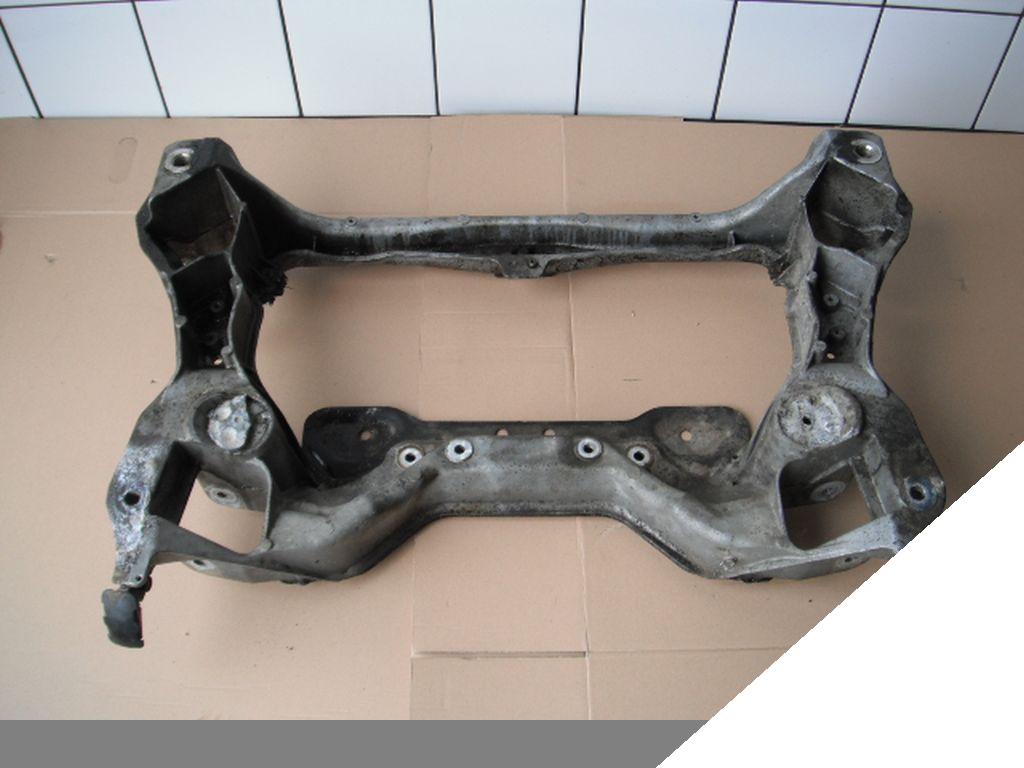 MERCEDES C W203 WOZEK KOLYSKA BELKA SILNIKA