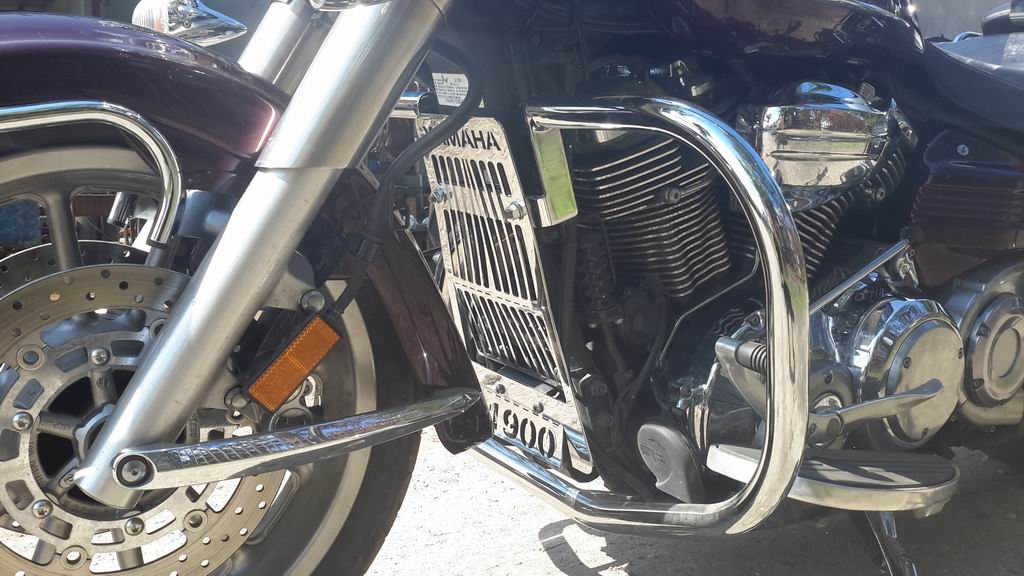 YAMAHA XV1900 MIDNIGHT STAR GMOLE PRZEDNIE EAN (GTIN) 4320741935482