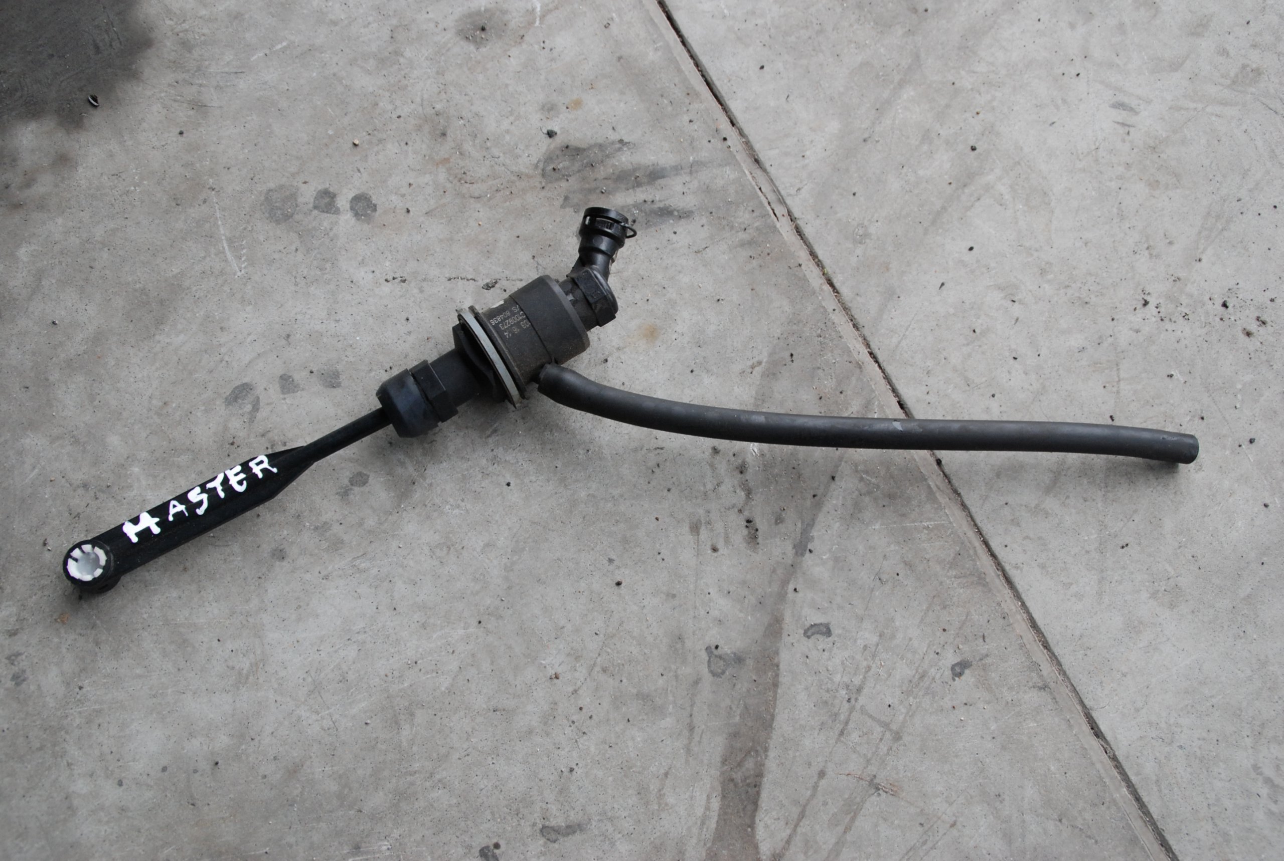 MASTER MOVANO III НАСОС 2.3 DCI