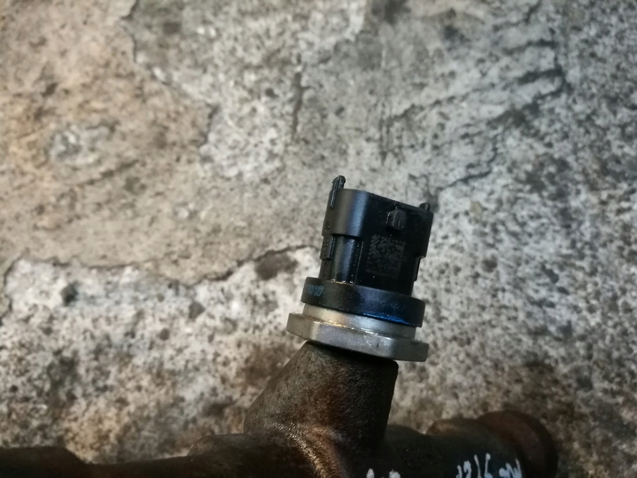 топливная рейка MASTER III MOVANO NV400 2.3