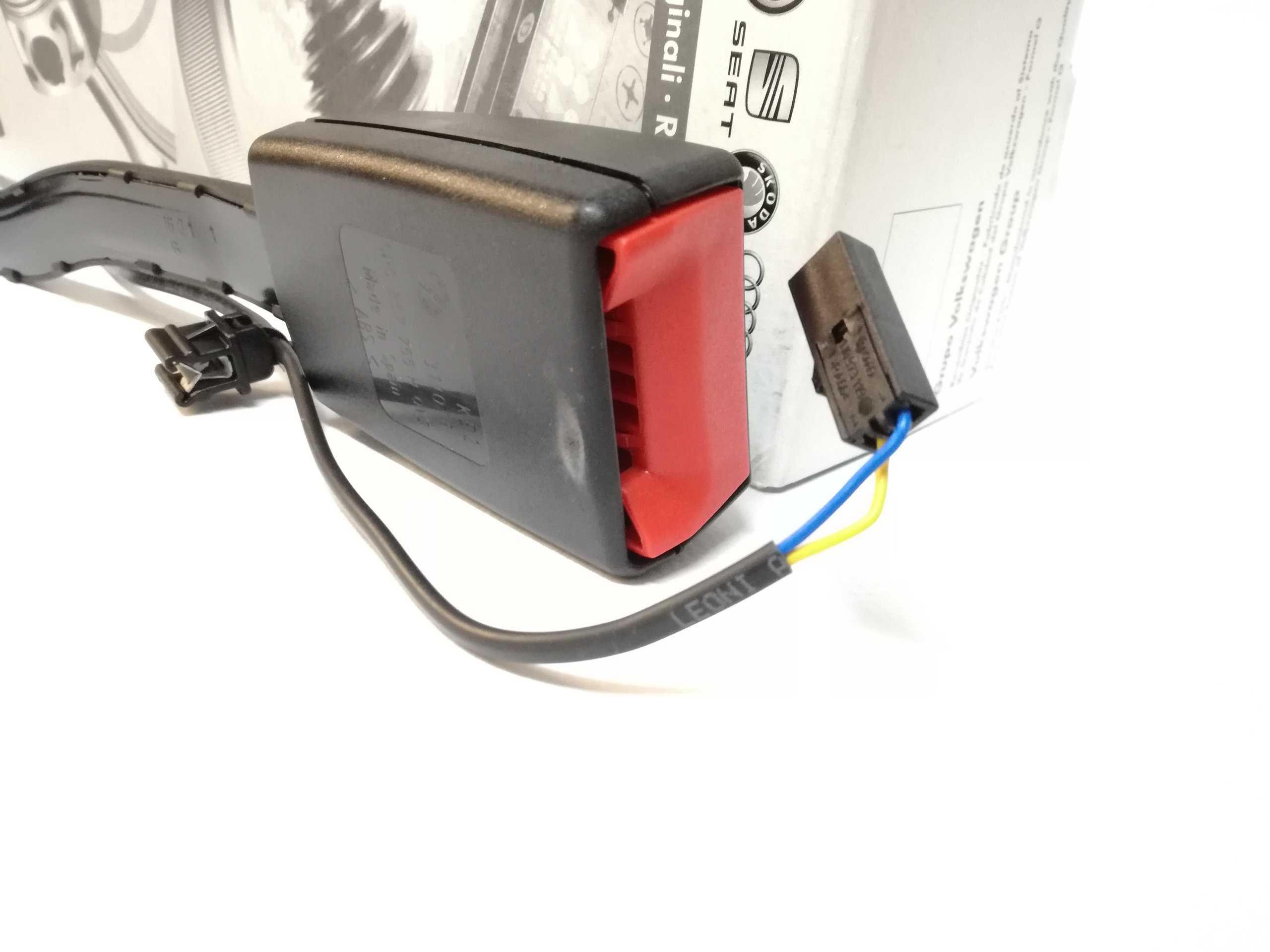 5P0857755H - ПРЯЖКА РЕМЕНЯ L SEAT LEON ALTEA TOLEDO