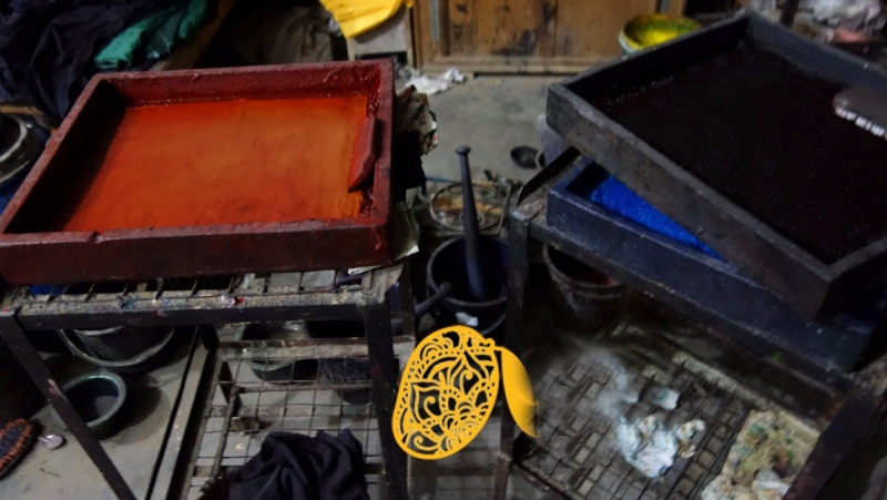 Narzuta/kapa/zasłona/z Indii/226x202/ red/black Szerokość produktu 202 cm