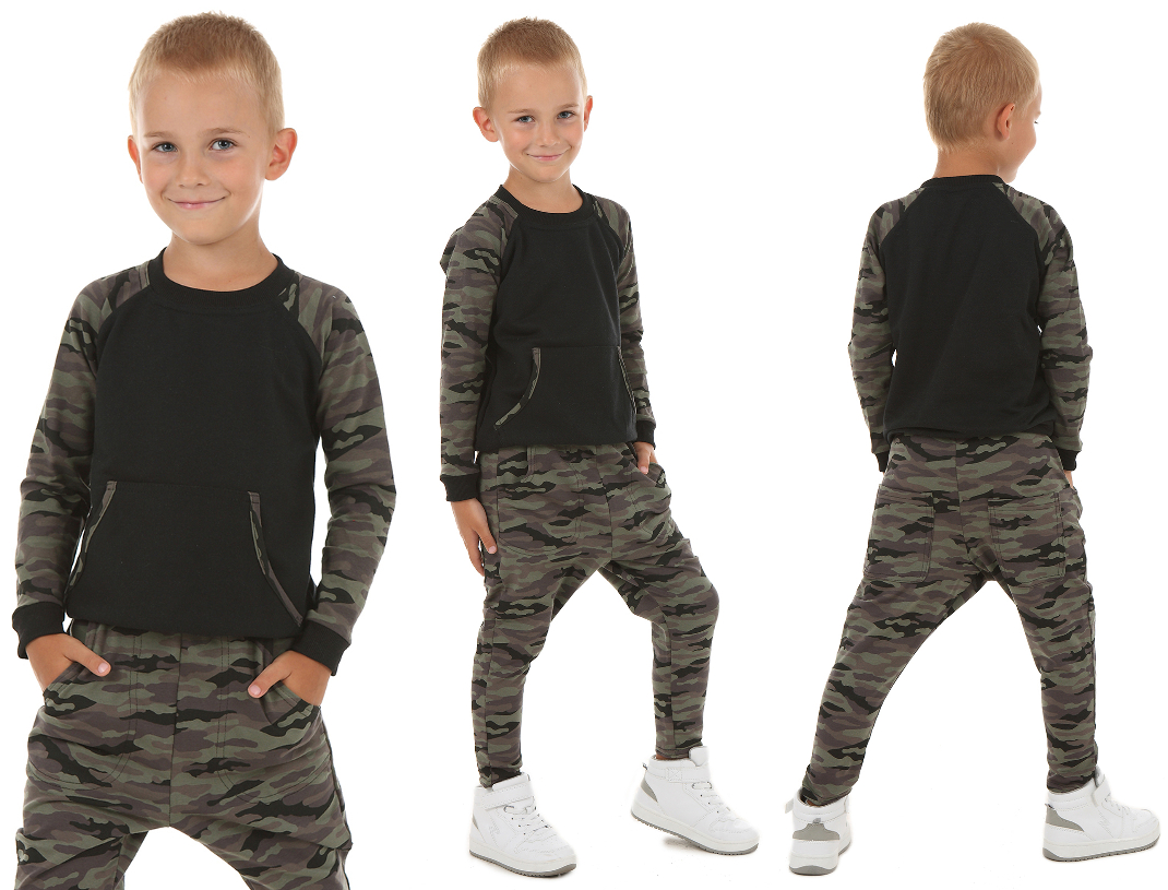 

Bluza z kieszonką kangurkową, Moro 116 Kropek