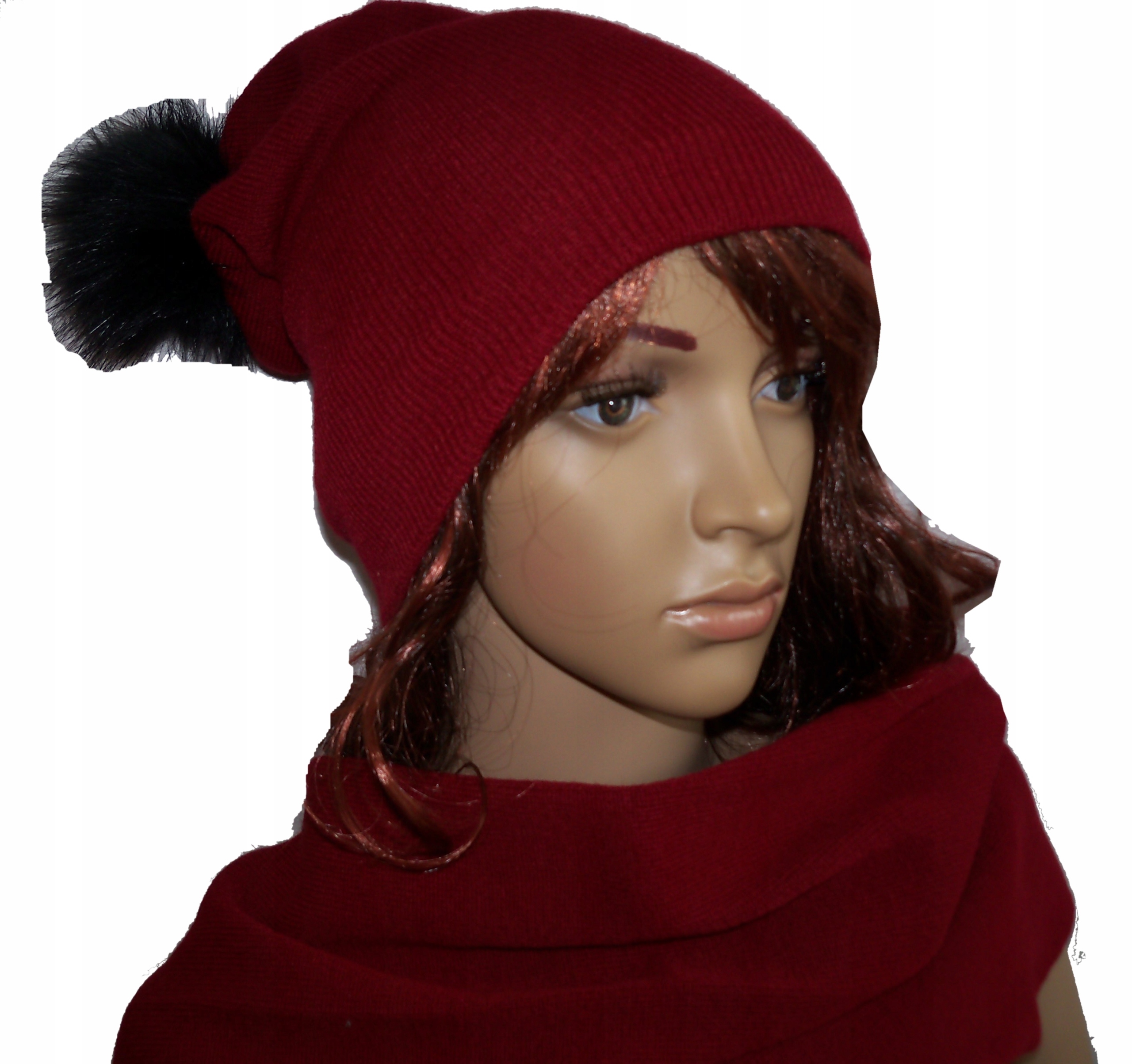 

Komplet Damski Czapka +komin Tunel Pompon - 50%