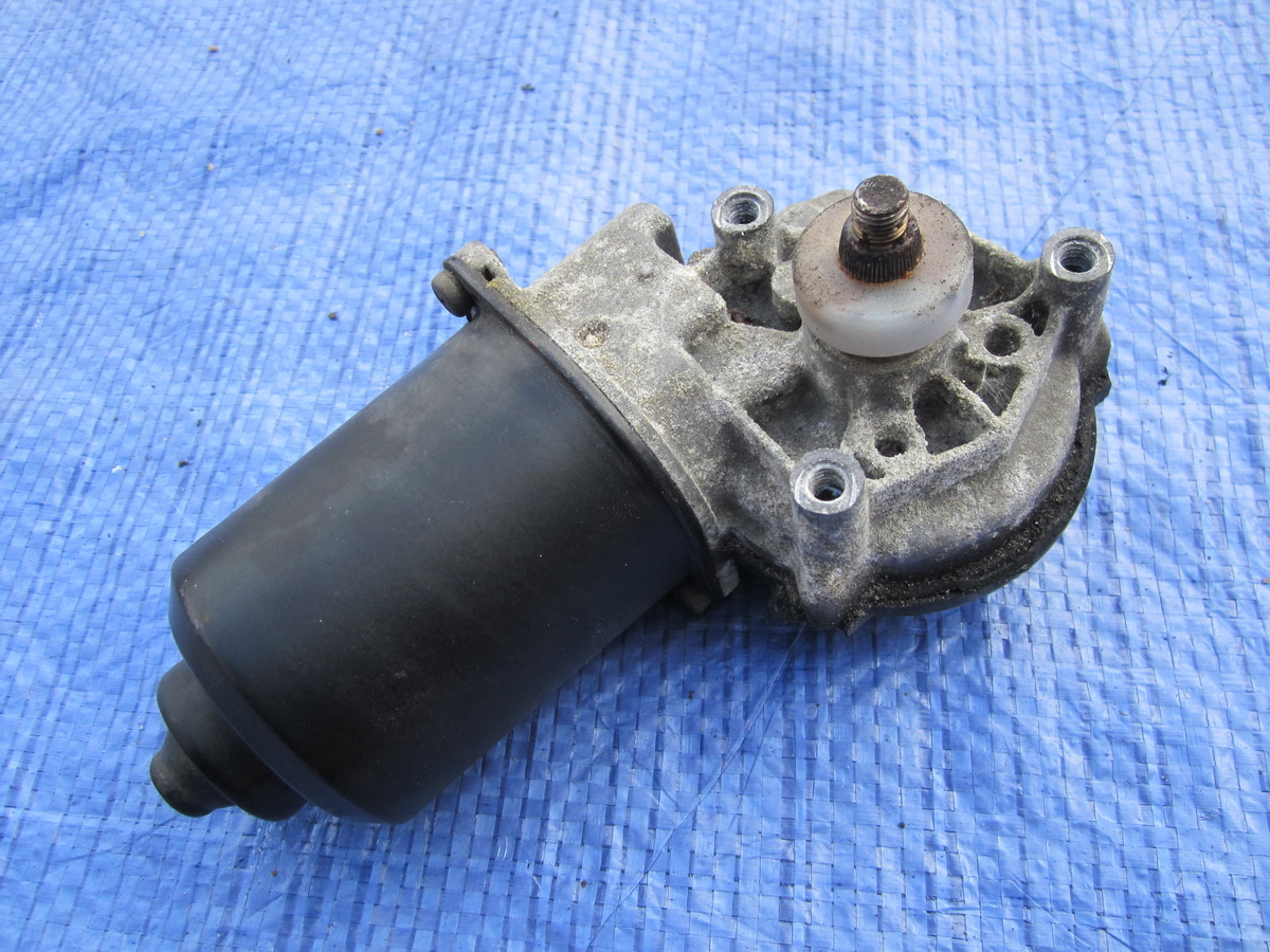 Електродвигун склоочисників Корвет C6 15147565