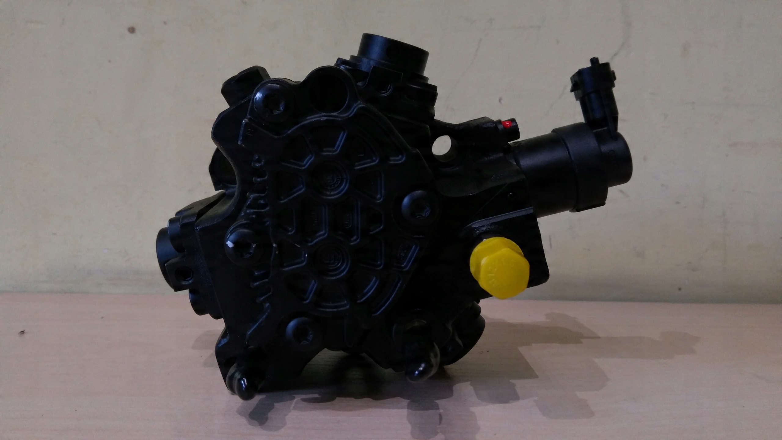 Bosch 0445010136 насос высоконапорная