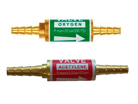 

Bezpieczniki wężowe Tlen 6,3mm Acetylen 8mm