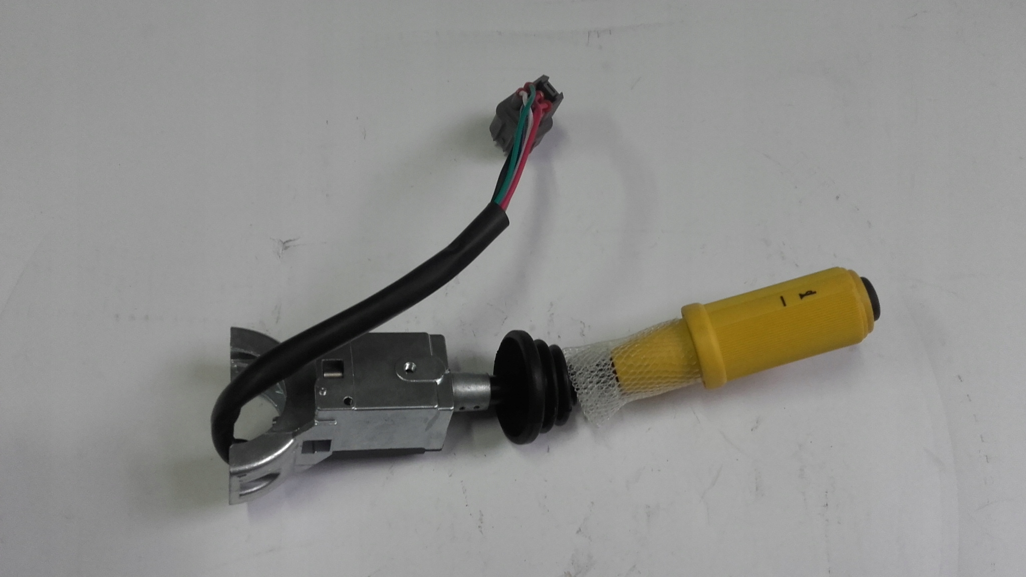 70152601 - JCB ПЕРЕМИКАЧ ПРИВОДУ ЛІВИЙ SYNCHROSHUTTLE ЛЮБЛІН