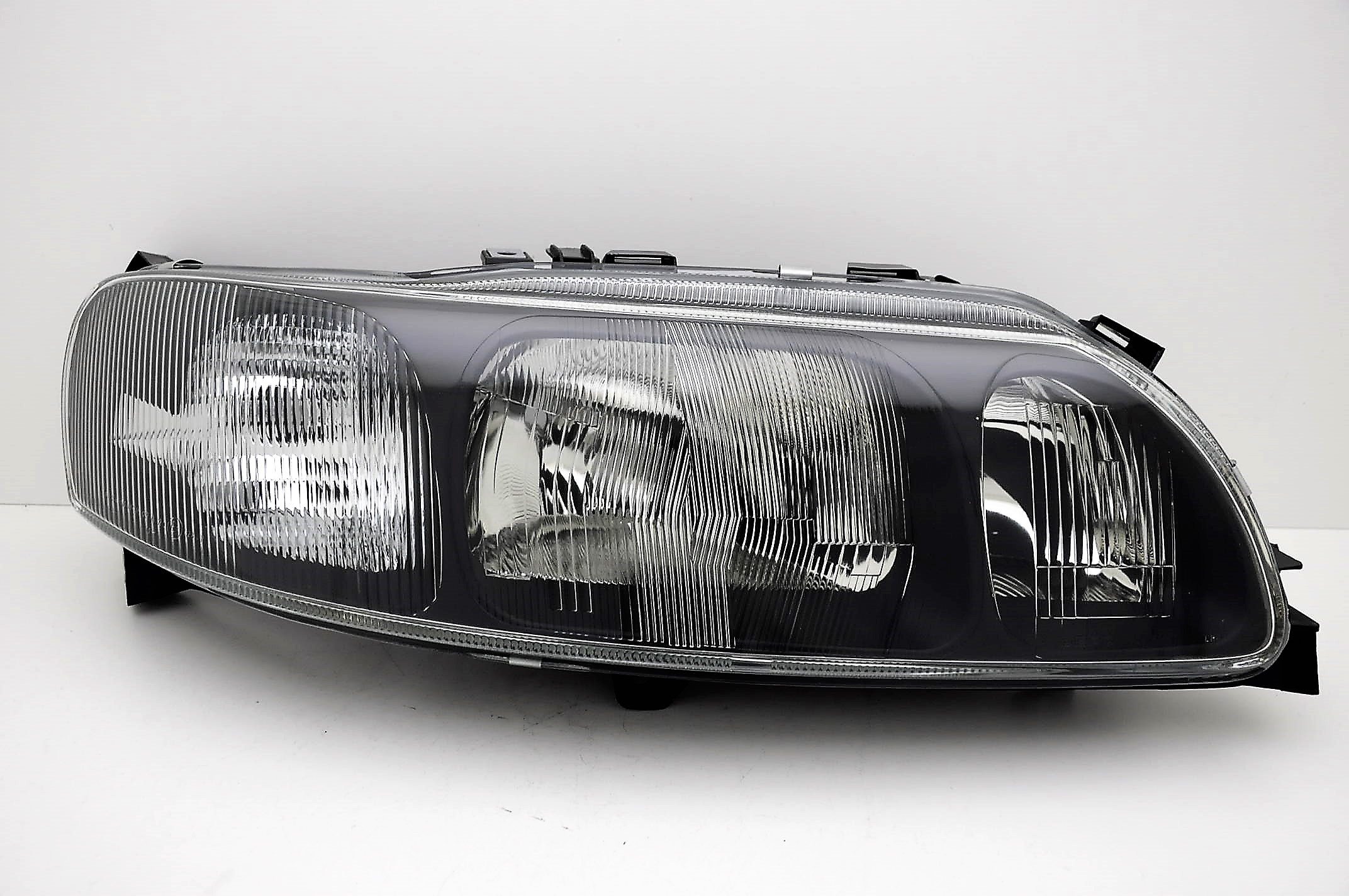 Volvo S60 01-04 Lampa Reflektor Prawy Depo Numer katalogowy części 773-1114R-LDEM2-SL