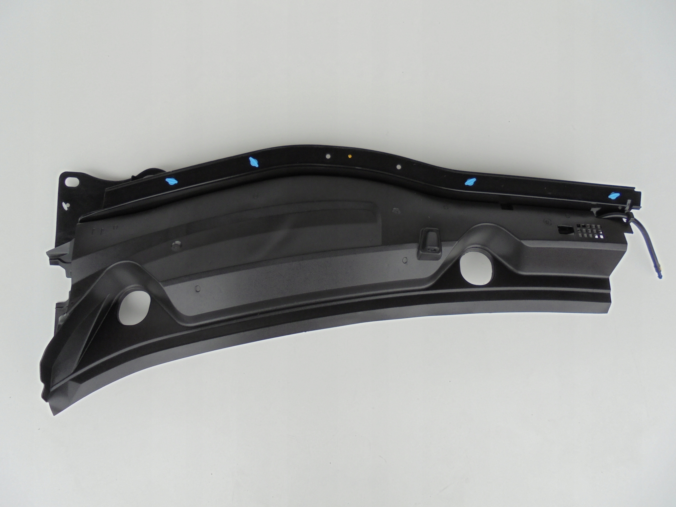 MAZDA 3 III PODSZYBIE LEWE PLASTIKOWE BJS7507X2 Producent części Mazda OE