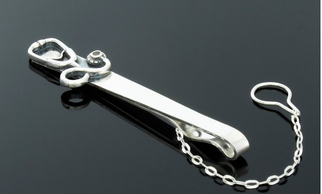 Srebrna spinka do krawata krawat stetoskop lekarz Materiał srebro