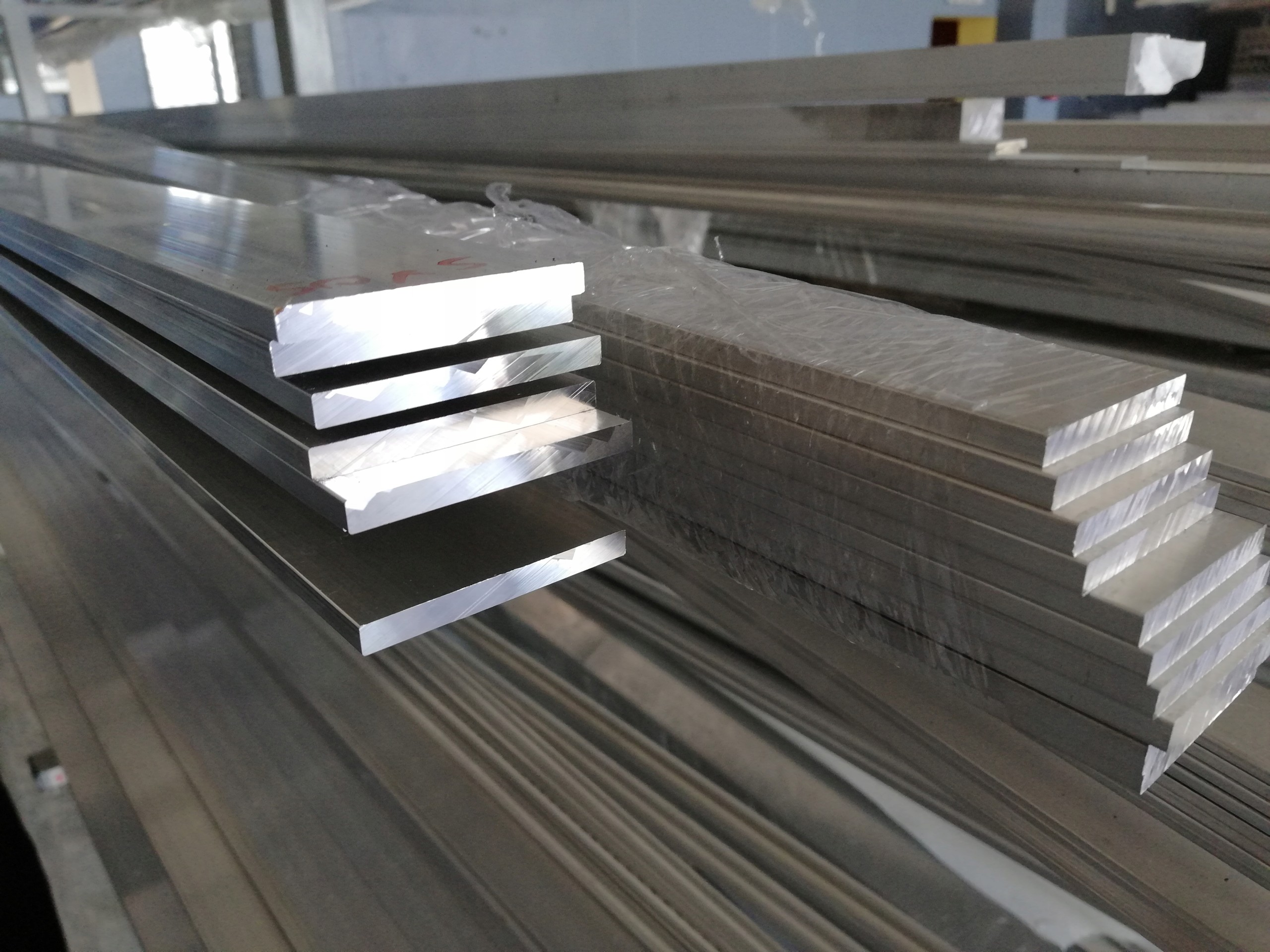 PŁASKOWNIK ALUMINIOWY PRET 25X3 Kod producenta 050