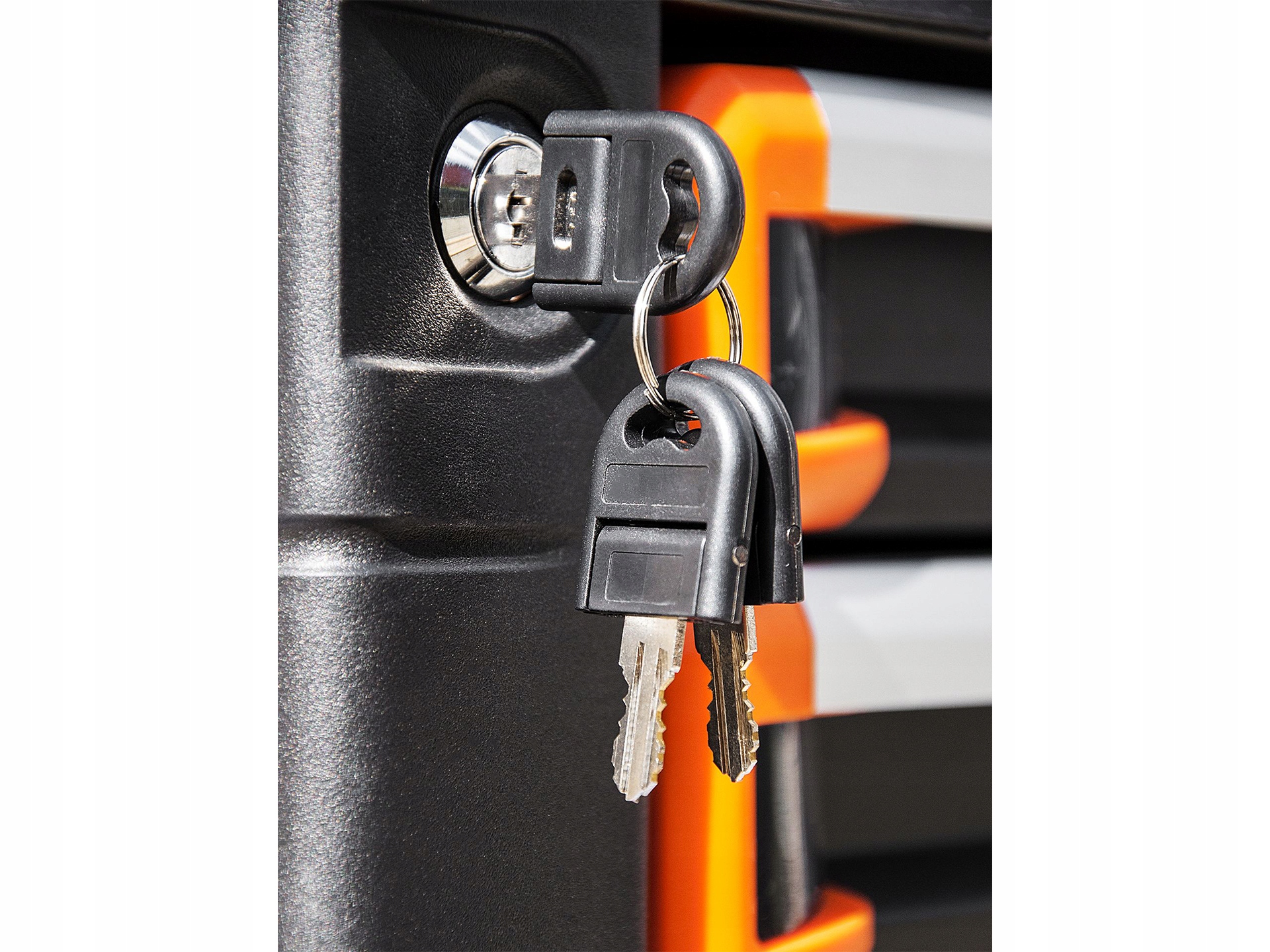 SZAFKA NARZEDZIOWA NADSTAWKA RICHMANN WYPOSAZ 564 Weight with packaging 80 kg