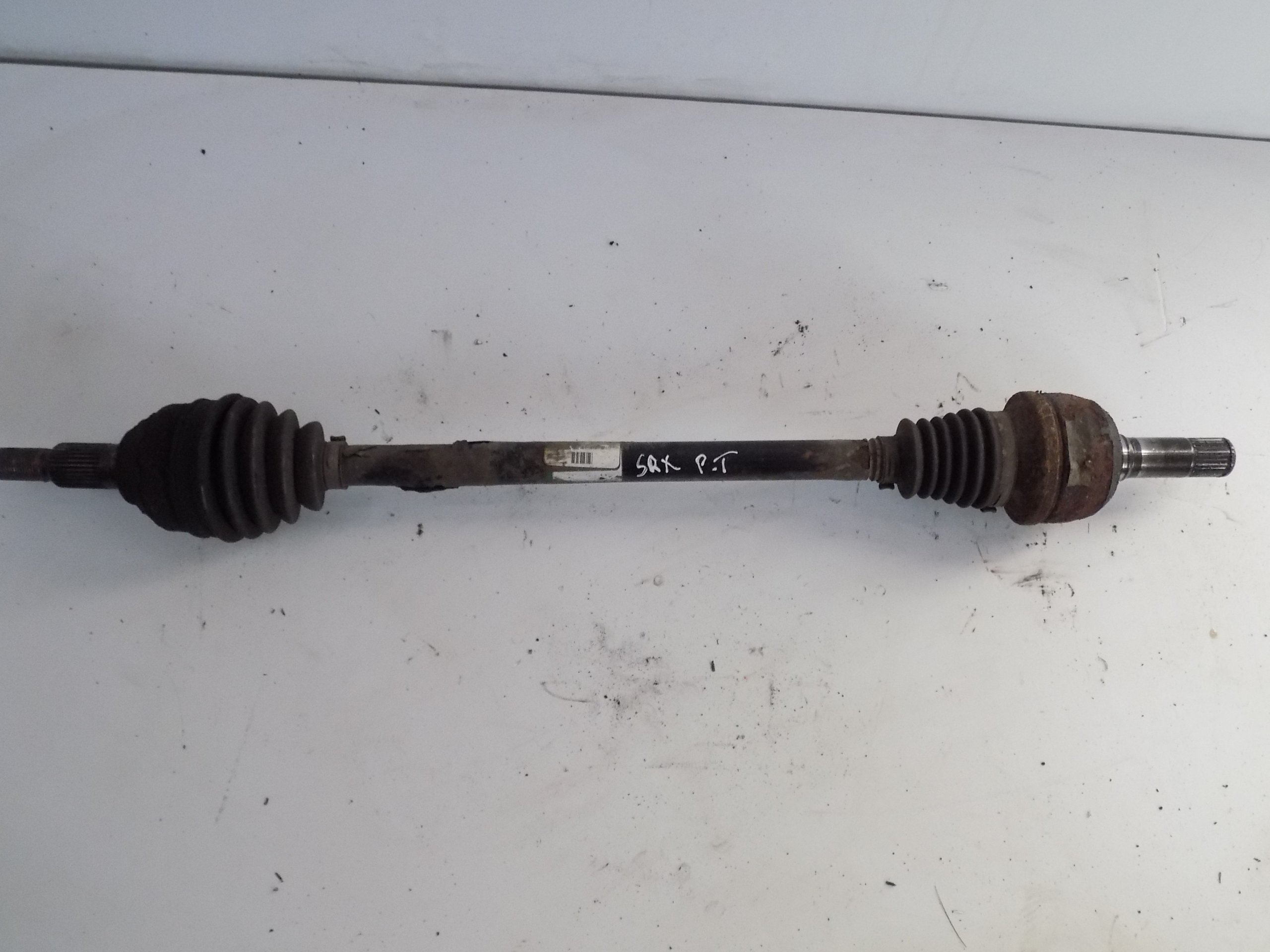 КАДИЛЛАК СРКС 07 4.6 V8 ПОЛУОСЬ ПРАВЫЙ ЗАД. КОМПЛЕКТ