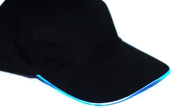 CZAPKA Z DASZKIEM BEJSBOLÓWKA LED ŚWIECĄCA HIT Rozmiar uniwersalny