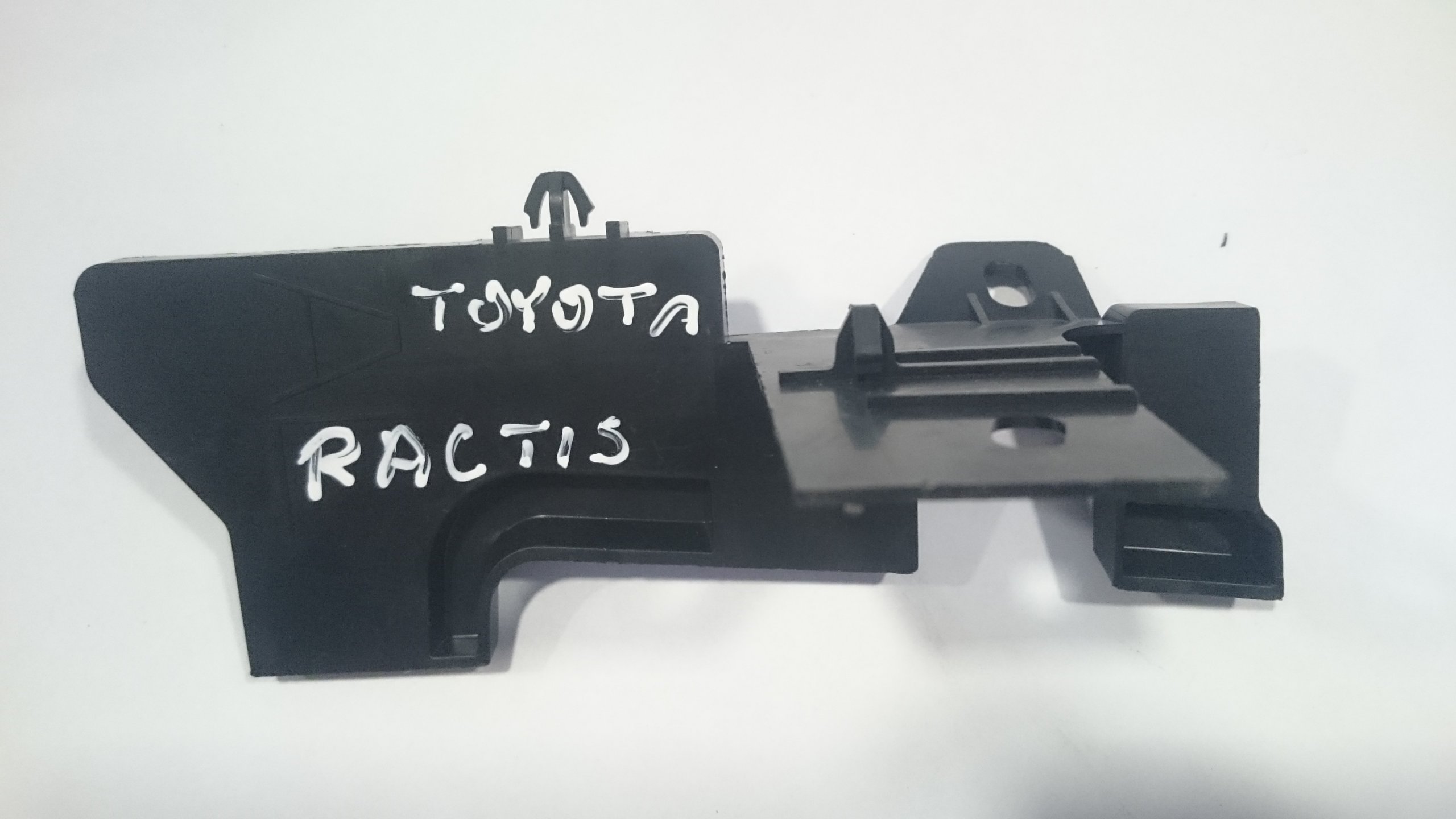 KIEROWNICA ВОЗДУХА  TOYOTA RACTIS 53288 - 52100 foto 1