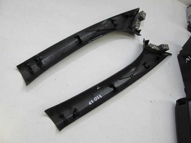 OSŁONY SŁUPKÓW PRZÓD CITROEN DS3 Typ samochodu Samochody osobowe