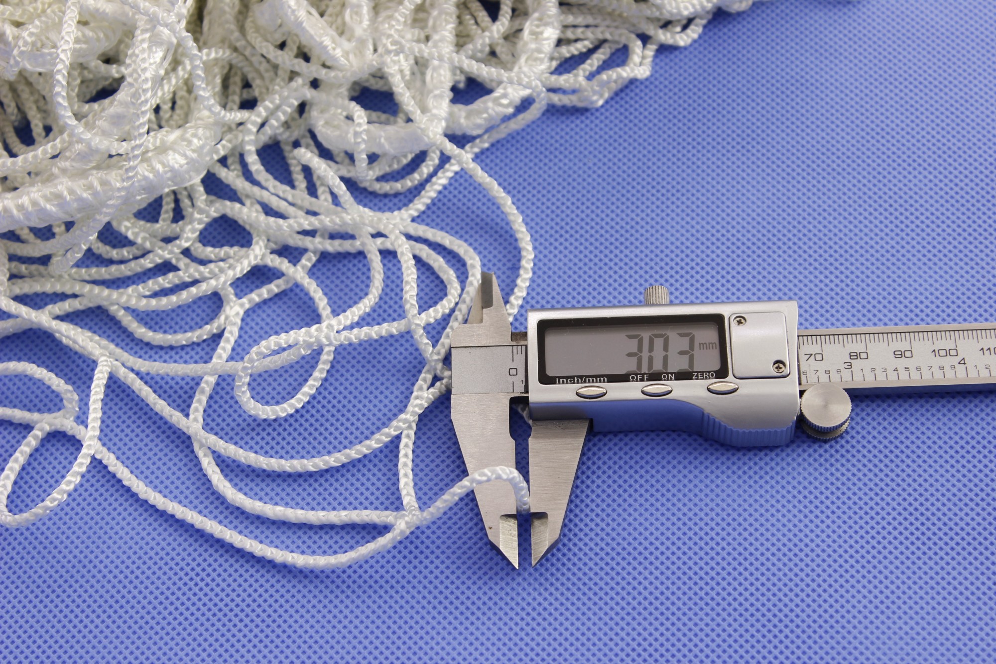 MOCNA SIATKA DO BRAMKI PIŁKARSKIEJ 213x152cm 3mm! Marka Hudora