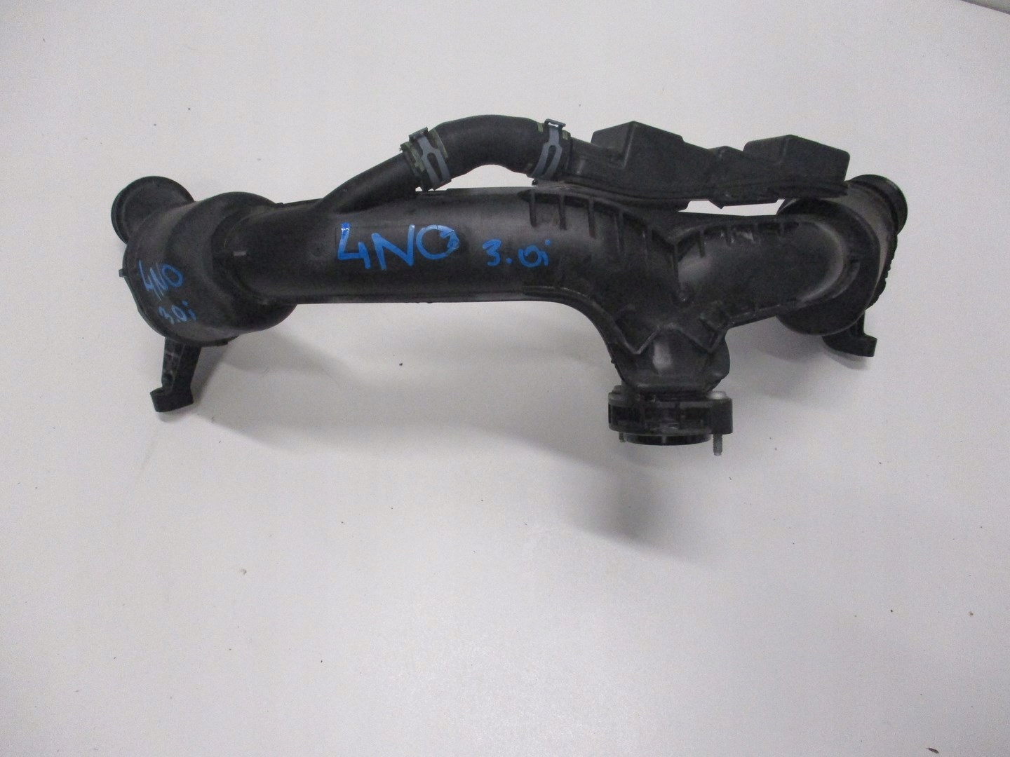 Труба AUDI A8 4N0 3,0 і