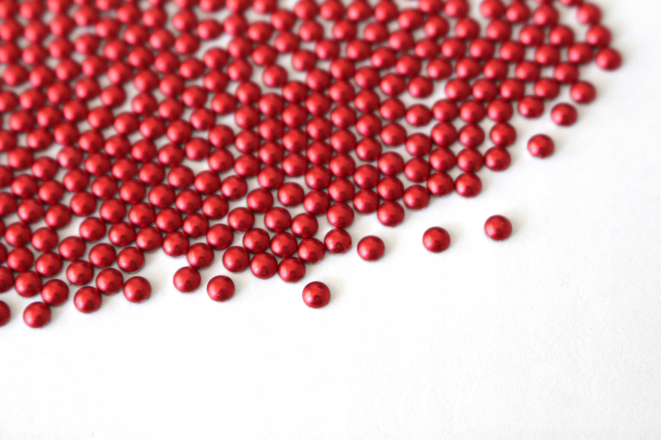 Półperły Termo hot fix czerwony mat 3 mm 100 sztuk