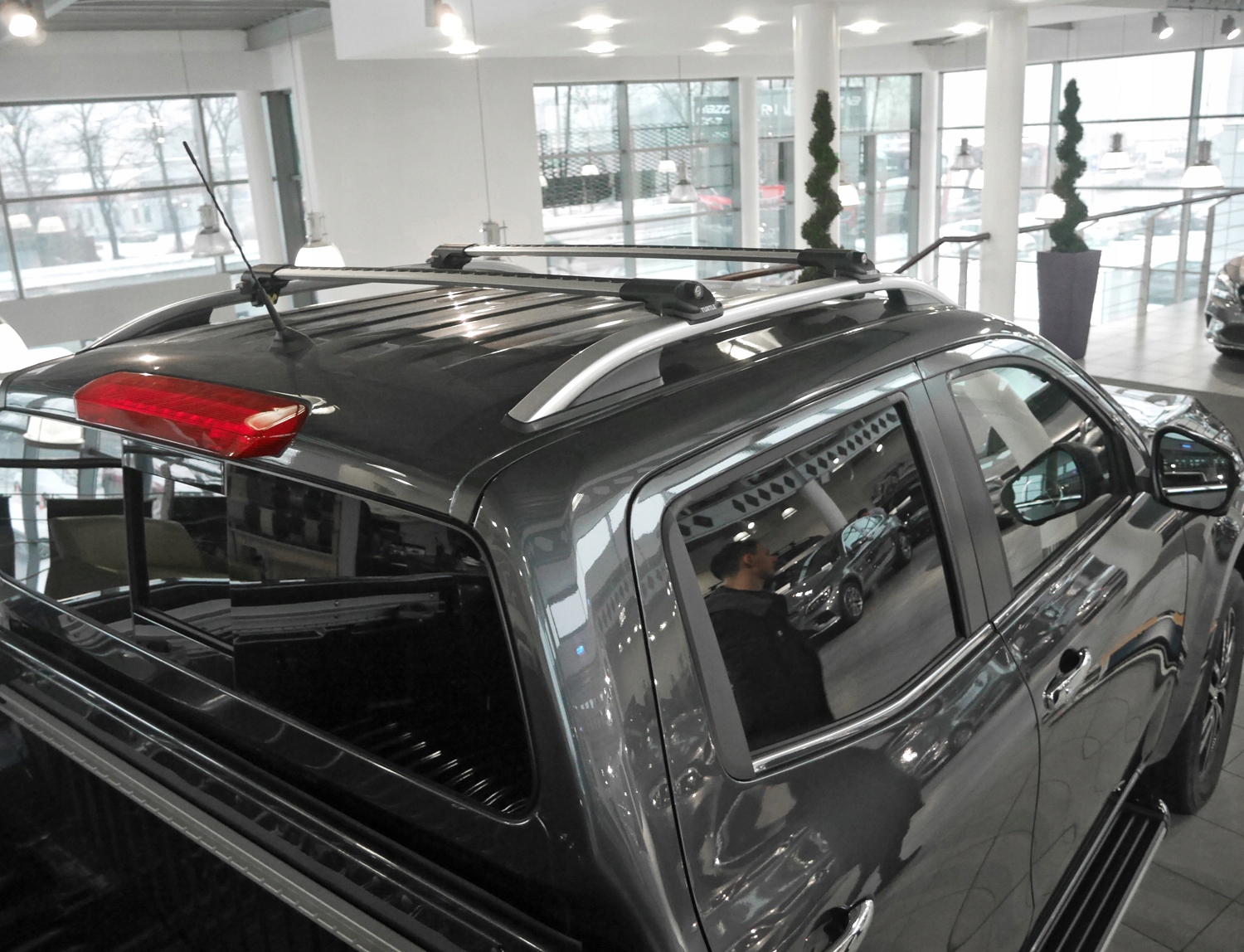 Bagażnik dachowy relingi Peugeot 308 2008-2013 Szerokość belki 70 mm