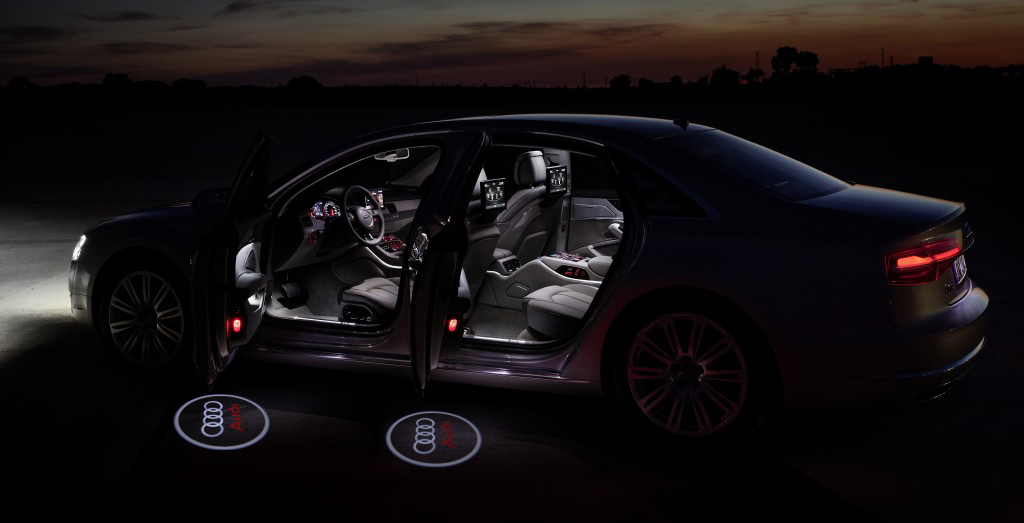Audi q5 фары в темноте
