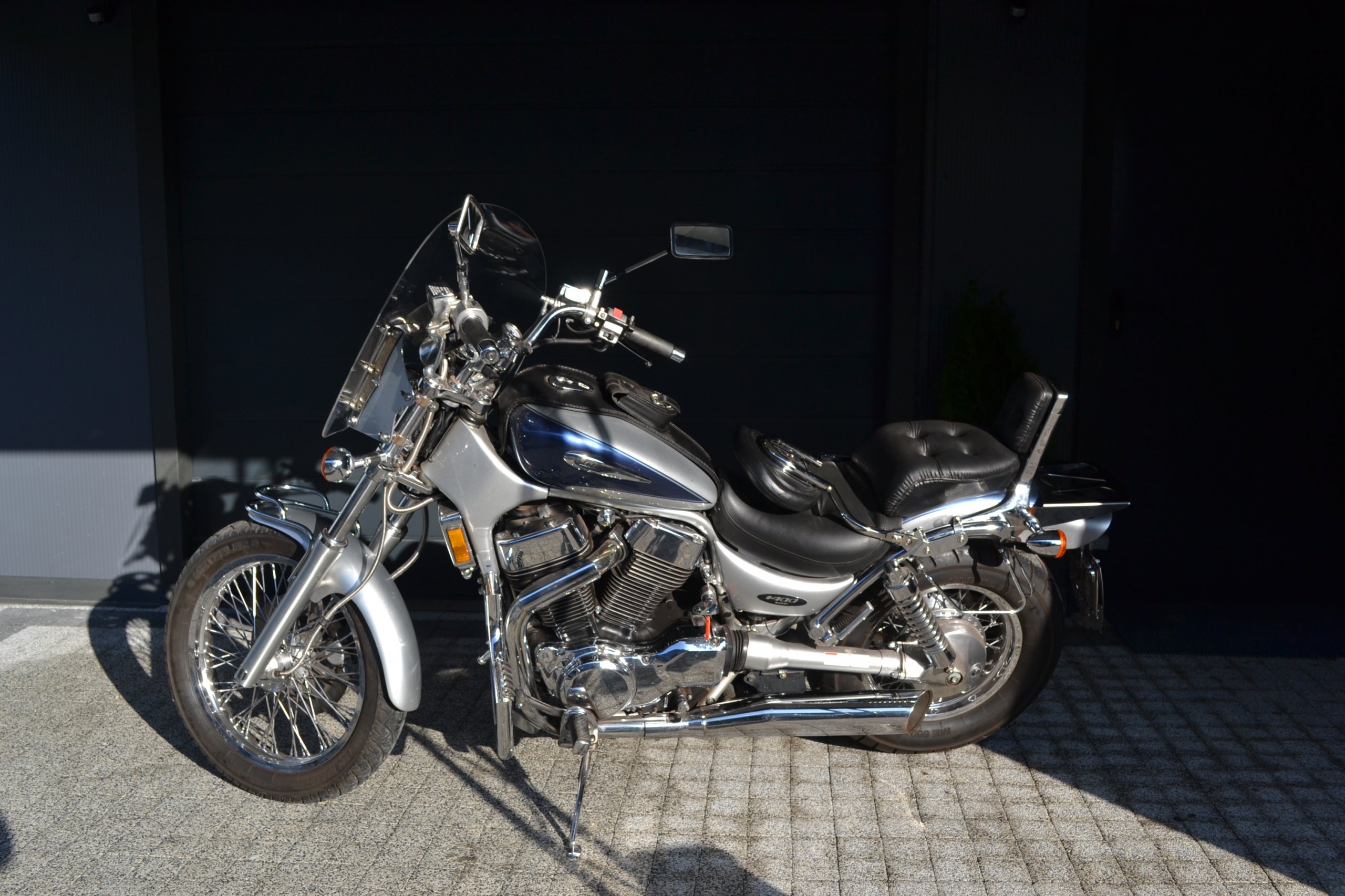 Suzuki intruder 1400 фото