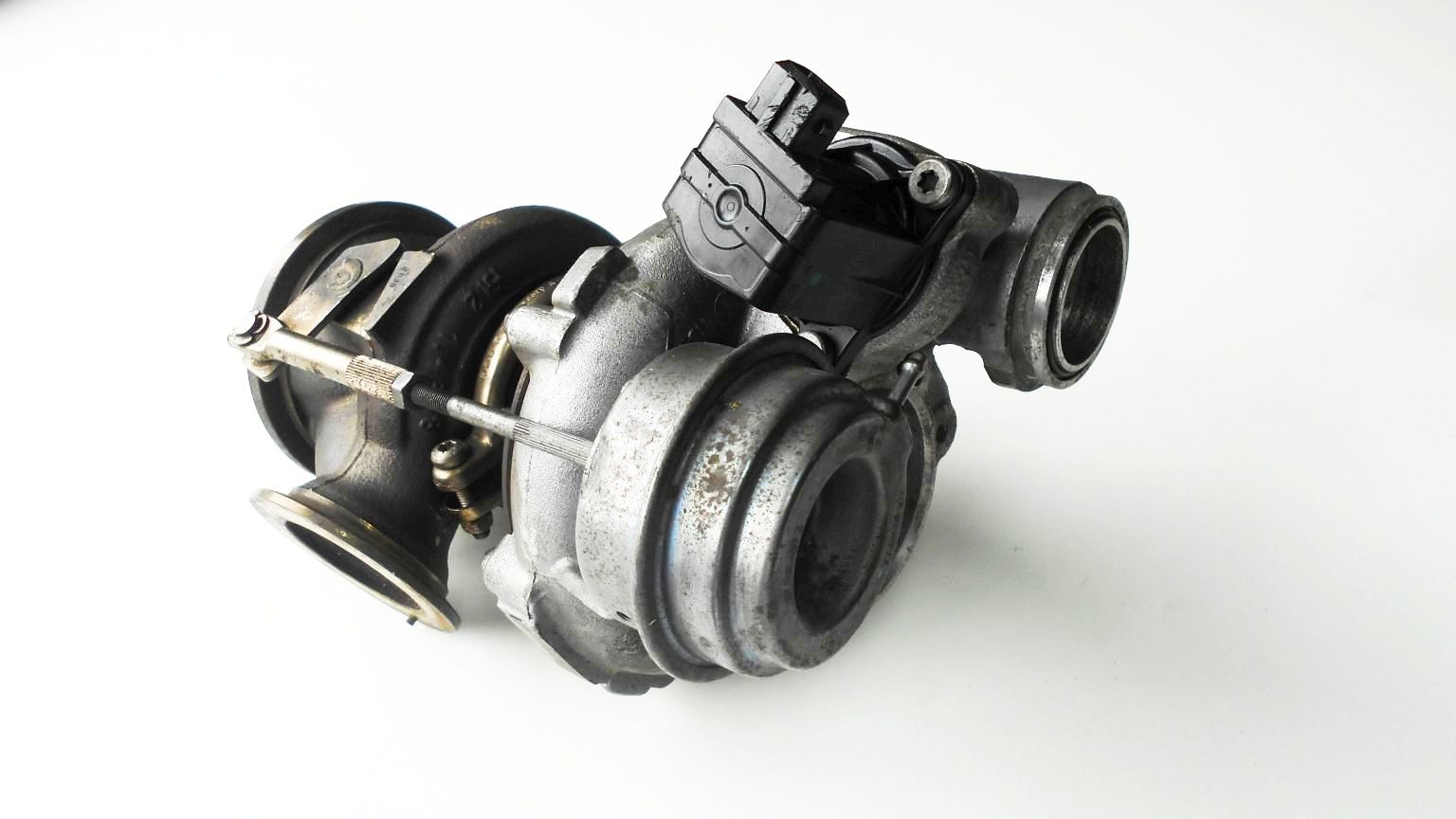 Турбина bmw x5. Hermann 11657646092. 11657646092 Ремкомплект калитки.