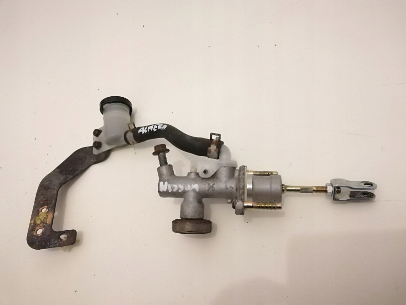 NISSAN ALMERA N16 TINO POMPKA SPRZĘGŁA EUROPA Producent części Inny