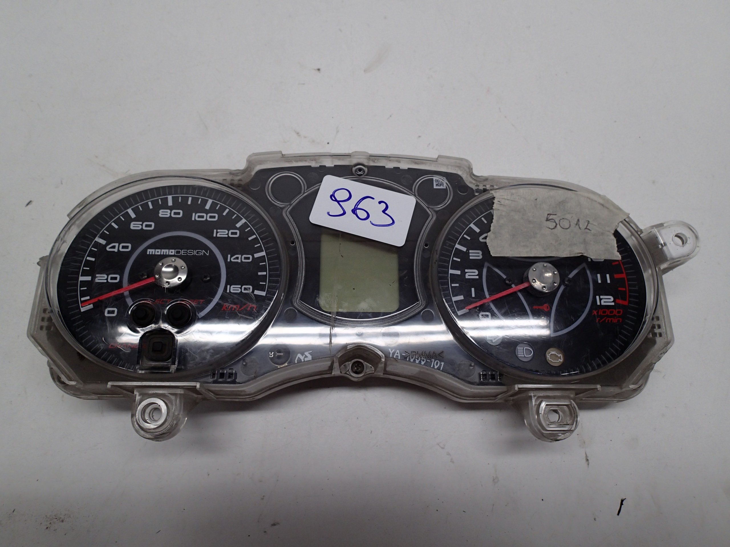 Yamaha X-max лічильник Момо дизайн