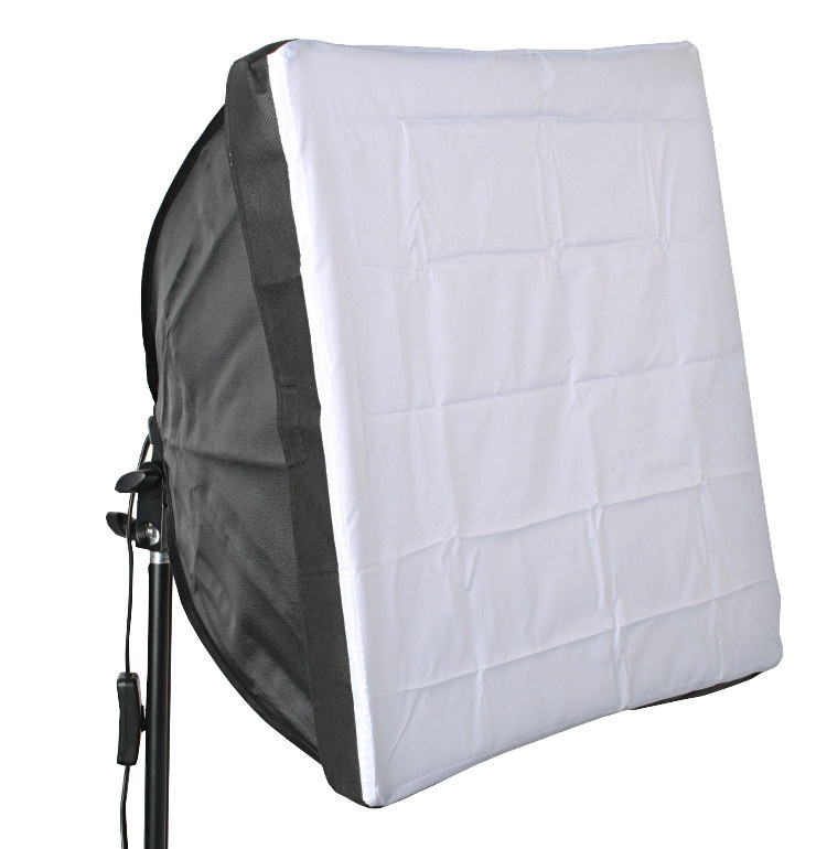 SOFTBOX 40x40 na ŻARÓWKĘ ŚWIATŁA STAŁEGO E27 Model 40X40-1XE27